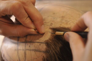 Tworzenie ręczne peruki